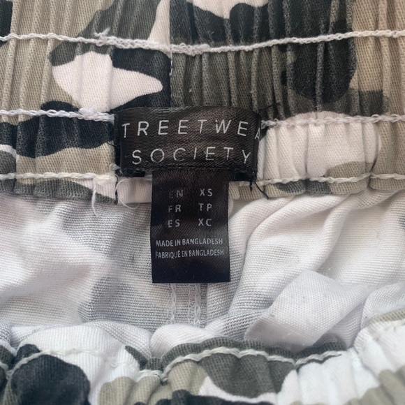 Army Cargo Pants - Picture 3 of 3